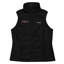 Load image into Gallery viewer, Women’s Columbia fleece vest
